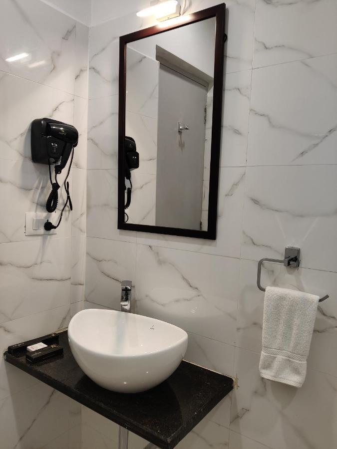 Park Iris Hotels, Bharathi Nagar Vijayawāda المظهر الخارجي الصورة